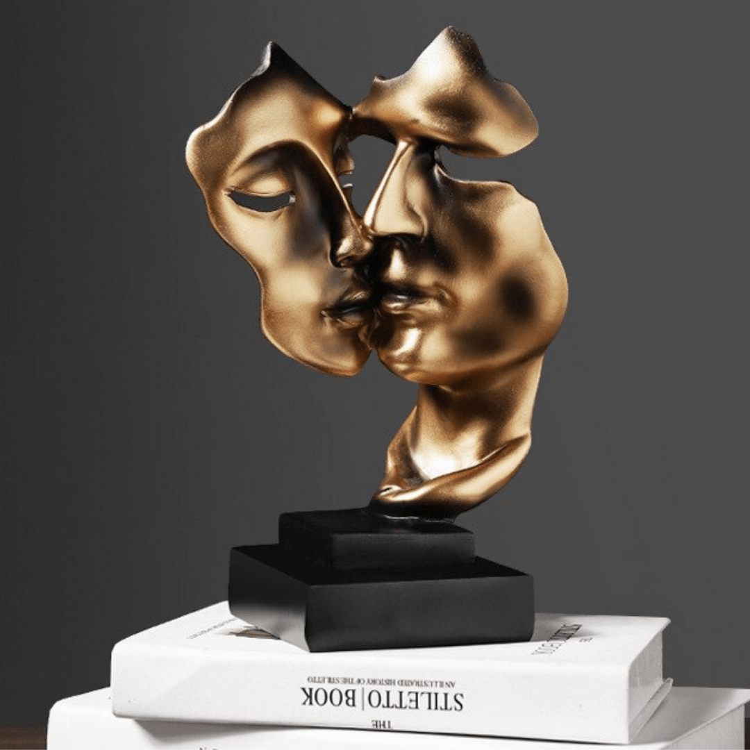 Escultura "O Beijo de Ouro" - Home Imperio